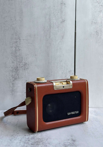 Refurbished Vintage Sky Master Radio Speaker