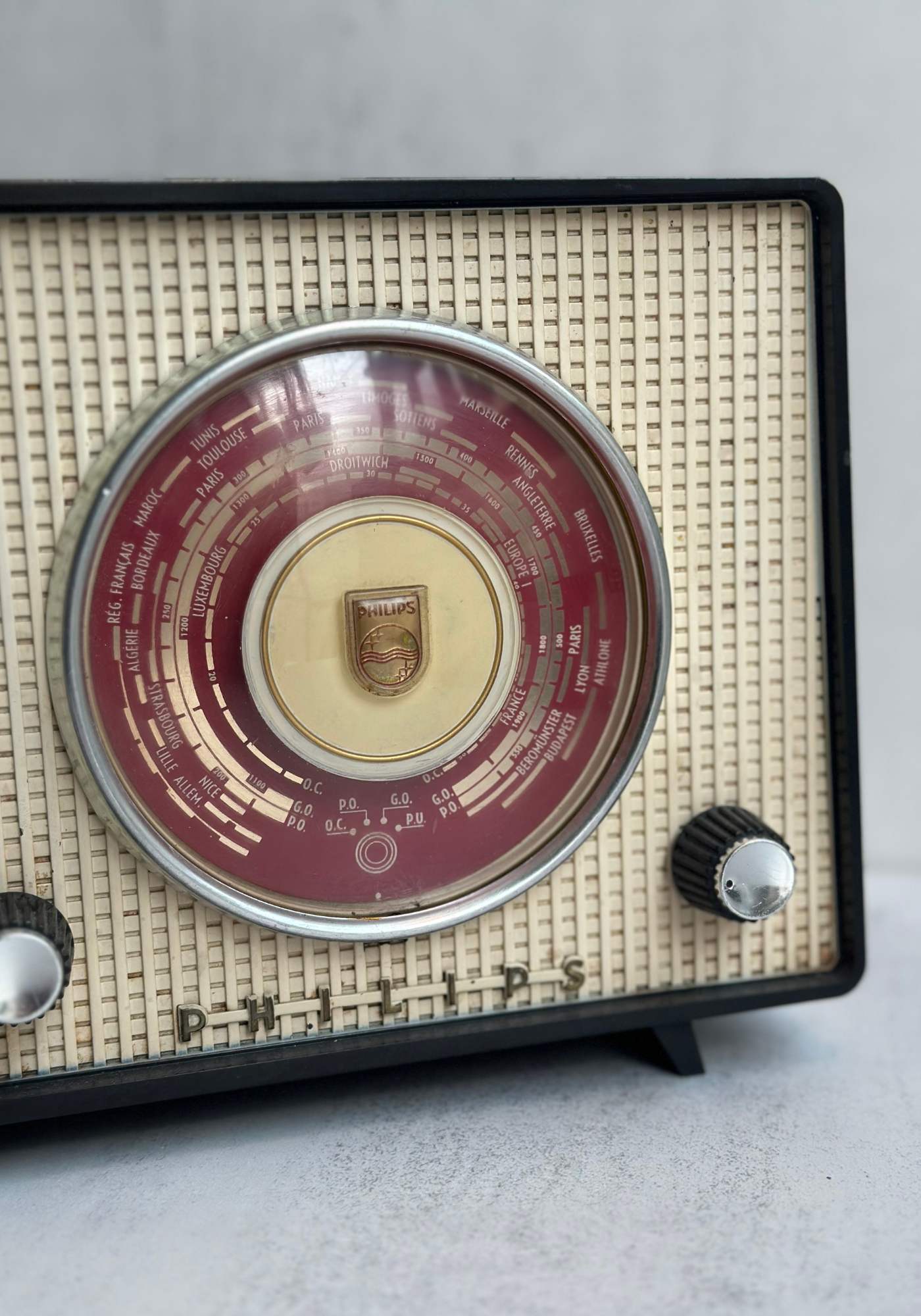 Refurbished Vintage Phillips Radio Speaker