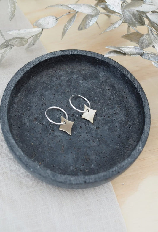 Kate Ohrringe aus Messing und Silber mit Diamanten 