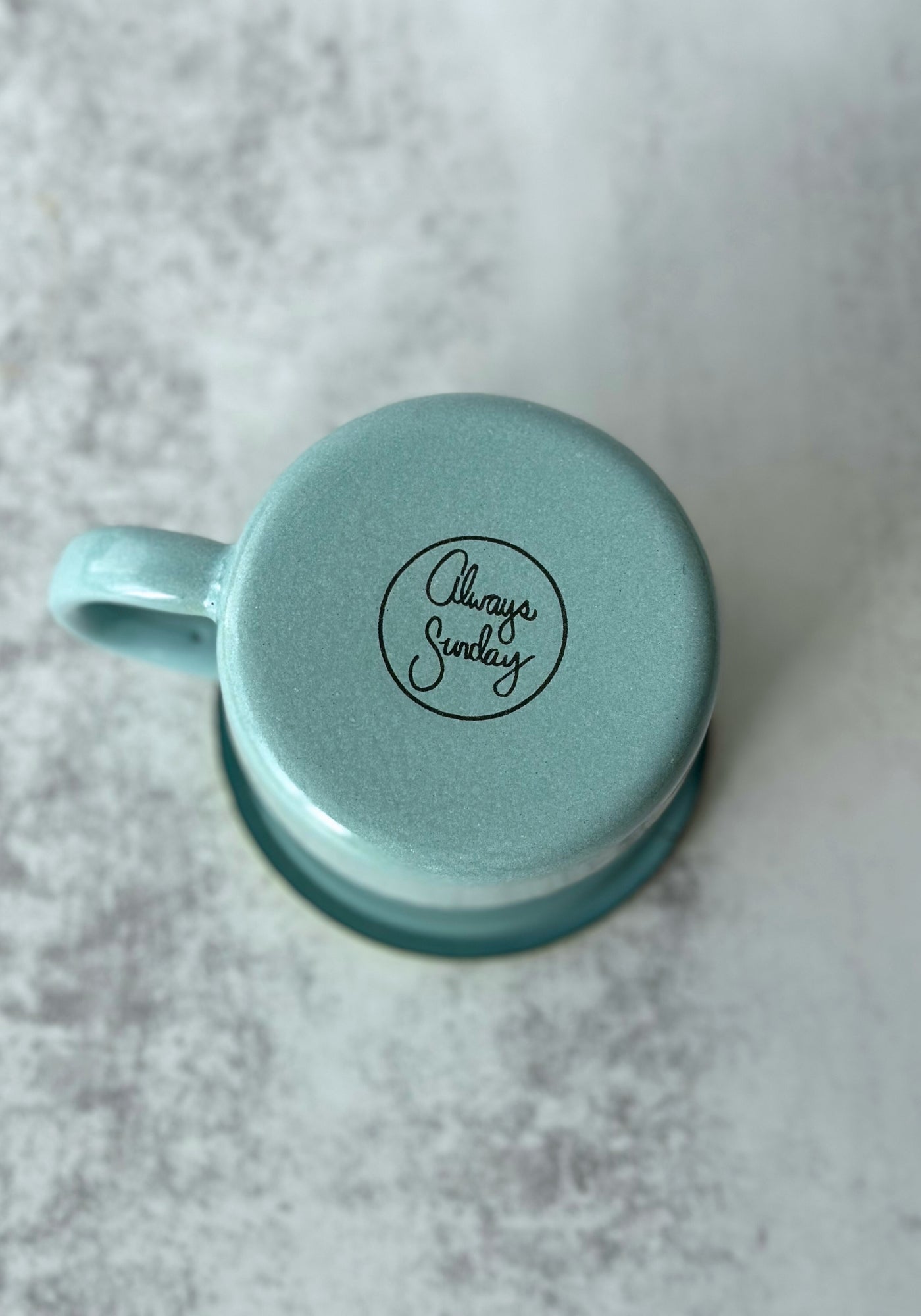 Tasse en émail « Toujours le dimanche » 
