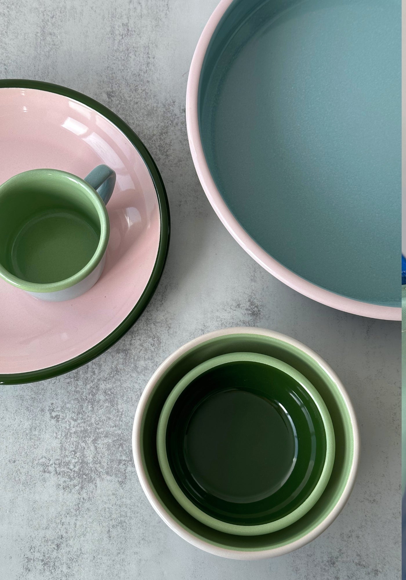 Tasse en émail « Toujours le dimanche » 