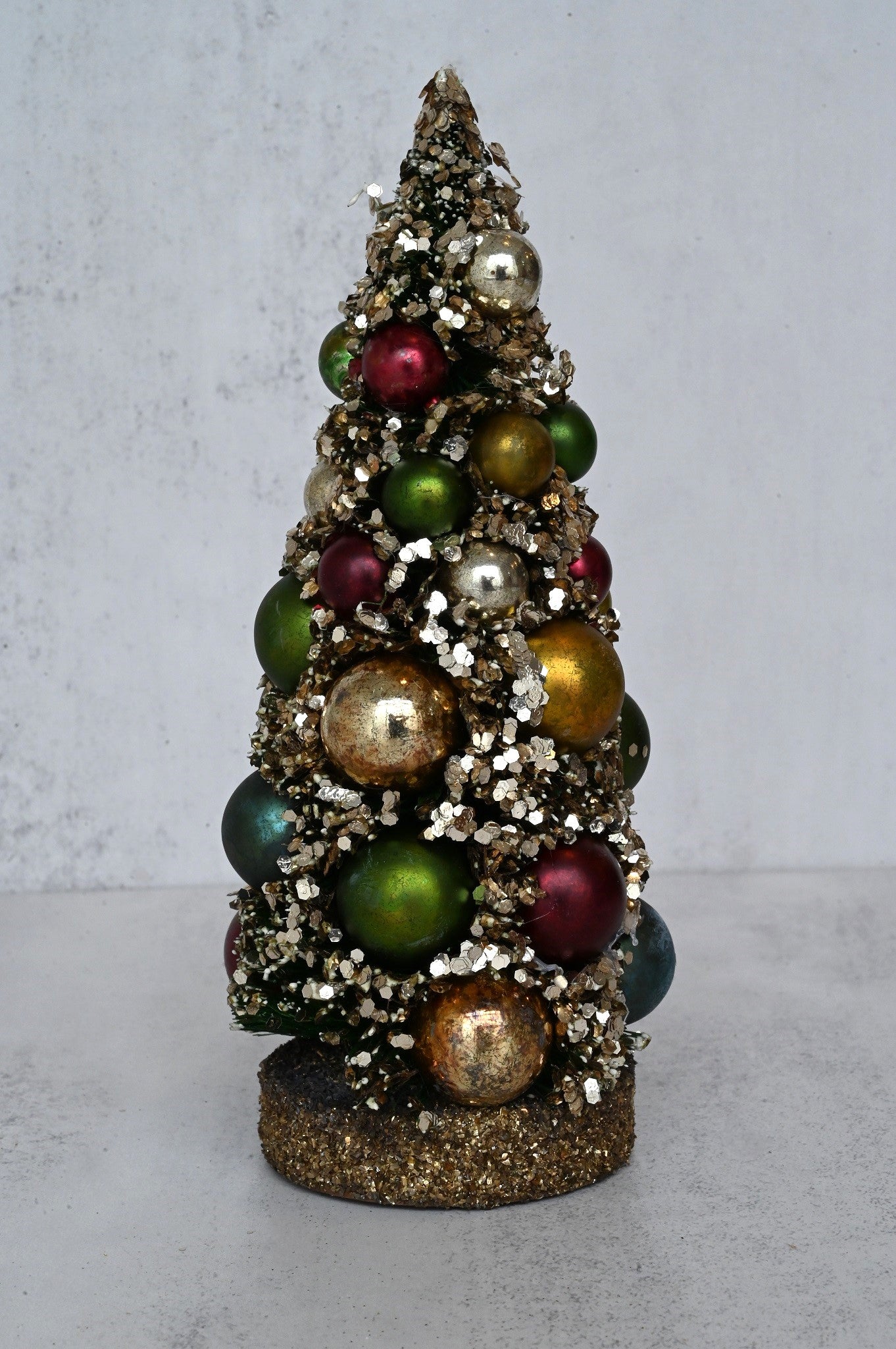 Arbre à boules à paillettes argentées 