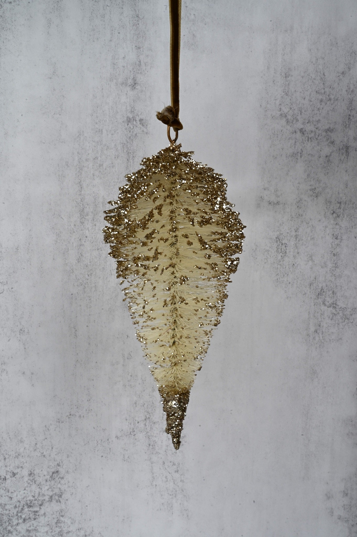 Sisal-Glitzerdekorationen 