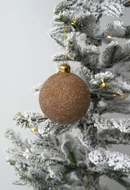 Boule de Noël à paillettes en forme de truffe au chocolat