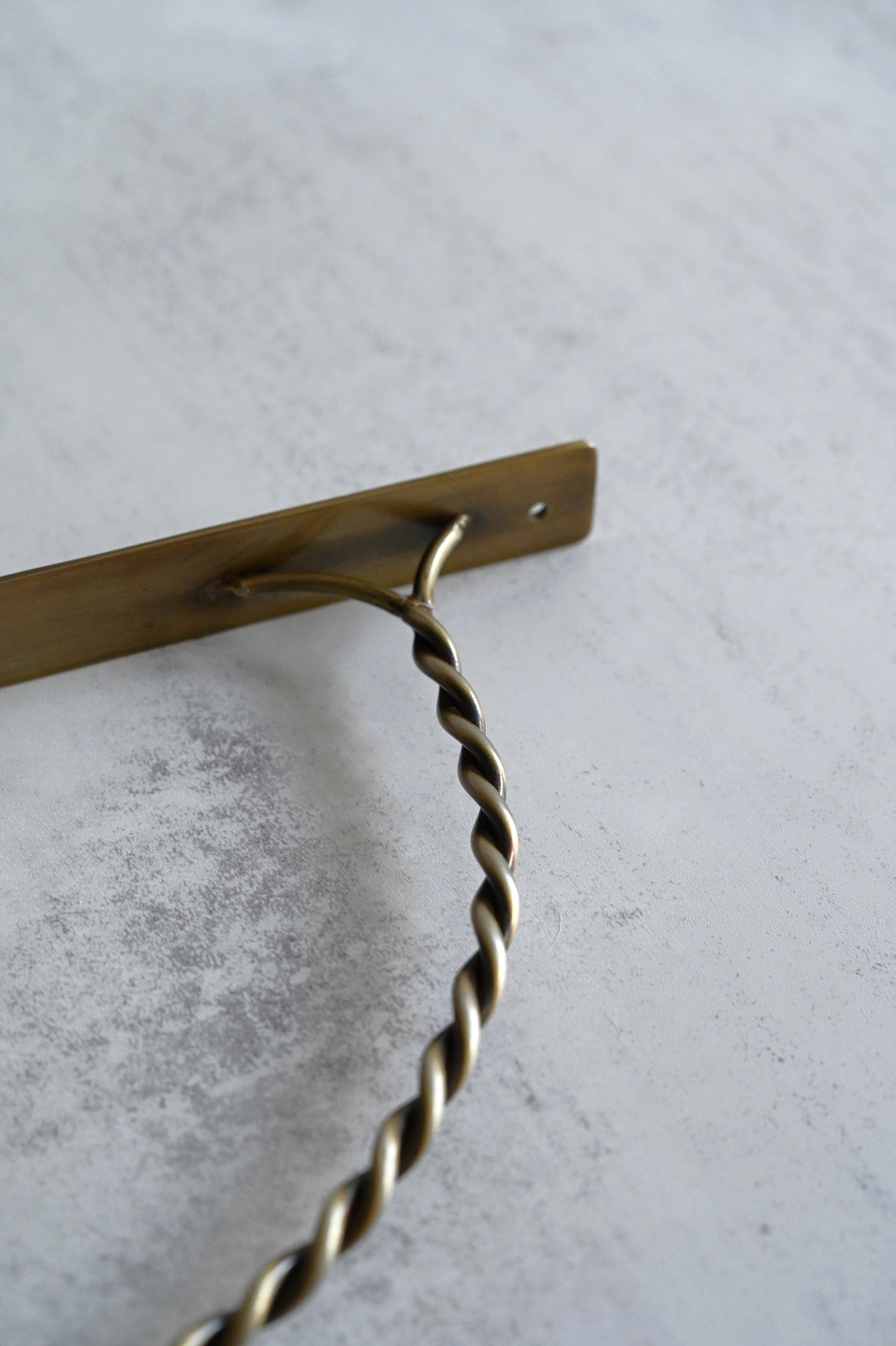 Twisted Antique Brass Shelf Brackets