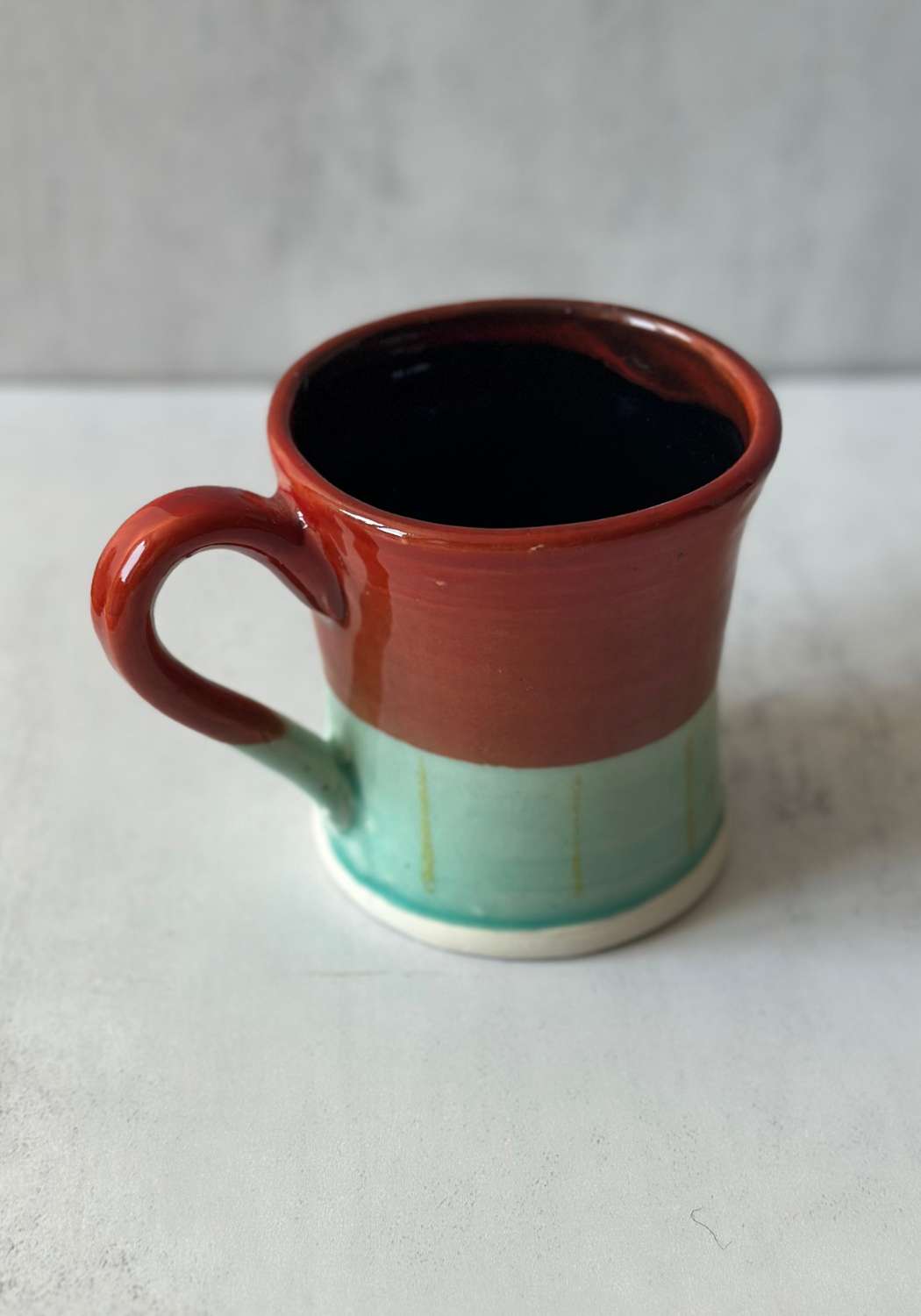 Red and Mint Stephen Bishop Hourglass Chunky Mug