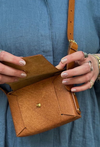 open tan brown leather pedro bag